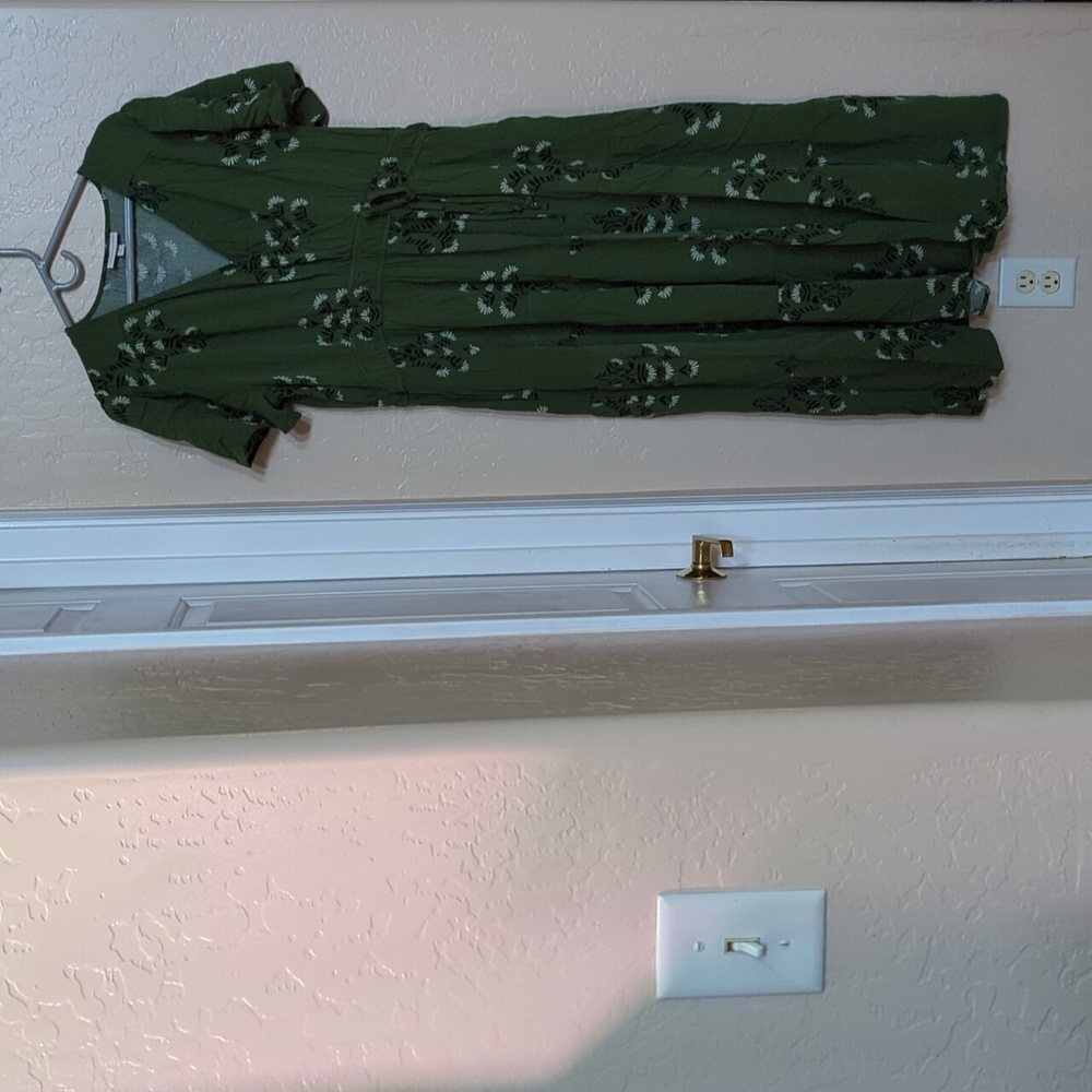 Women's dress